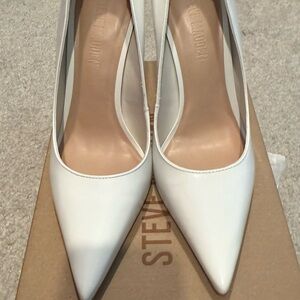 Steve Madden White Pointed Toe Heels